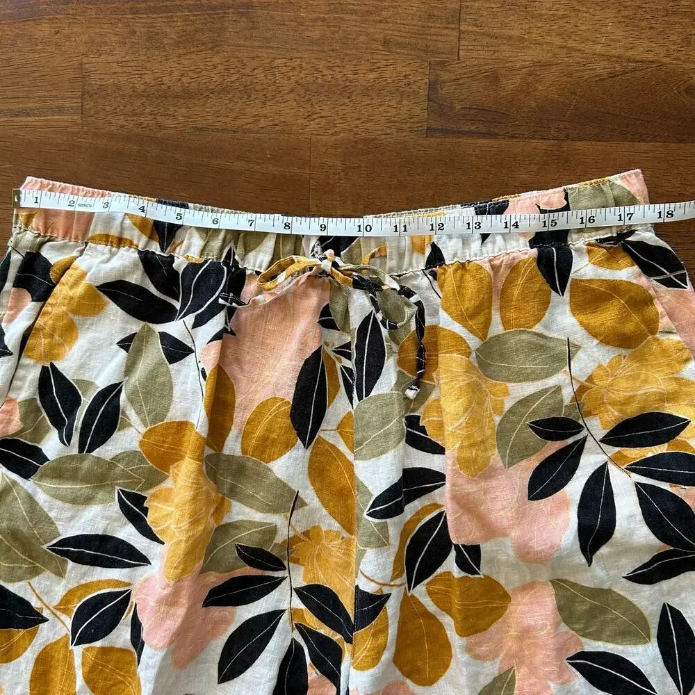 Rachel Zoe Boho Floral Linen Shorts—Size 1X, Relaxed Cottage Chic.​